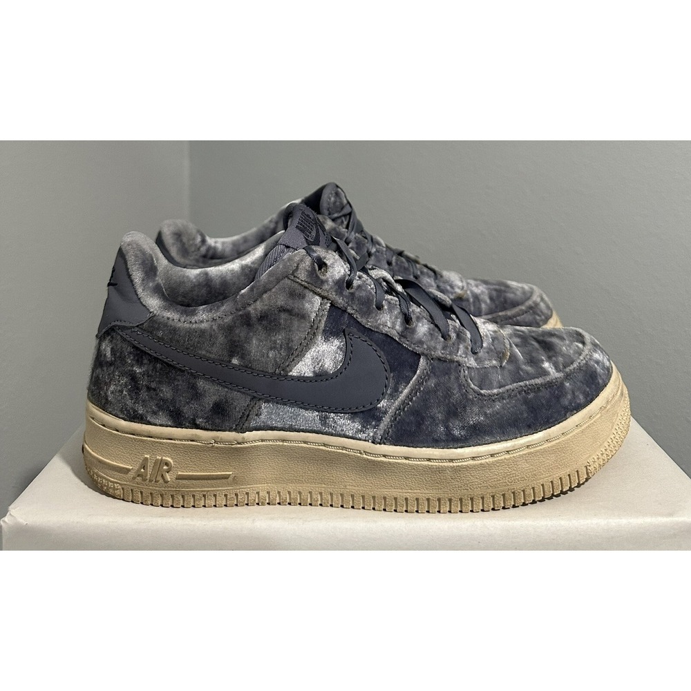 Nike Air Force 1 Low Youth Size 4Y Blue Sneakers Velvet 849345-401
